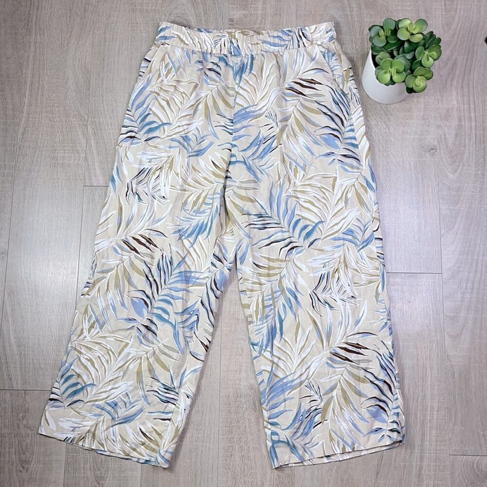 NWT C&C CALIFORNIA Tan Leaf Pattern Hawaiian Styl… - image 1